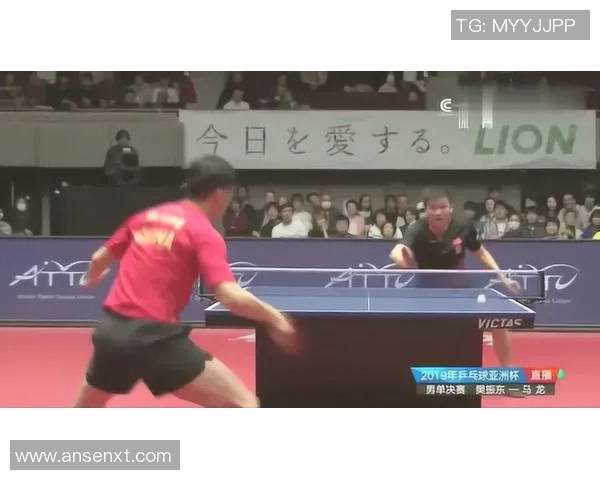 乒乓球冠军与足球明星的巅峰对决与跨界合作之路探讨 乒乓球冠军与足球明星的巅峰对决与跨界合作之路探讨