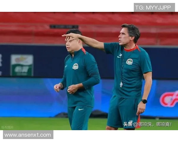 你心目中的足球明星男朋友是谁快来分享你的选择和理由吧 你心目中的足球明星男朋友是谁快来分享你的选择和理由吧